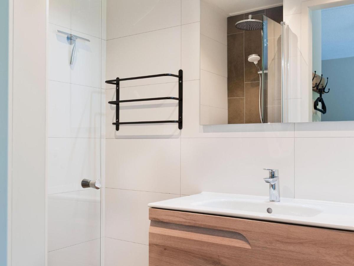 Vakantiehuis Inviting In With Private Sauna *